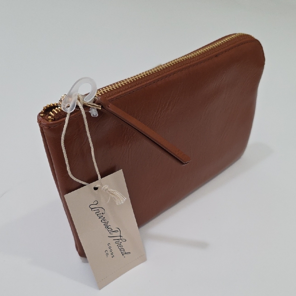 Universal Thread Womens Brown Faux Leather Small Zippered Clutch Pouch Bag NWT - Picture 3 of 6